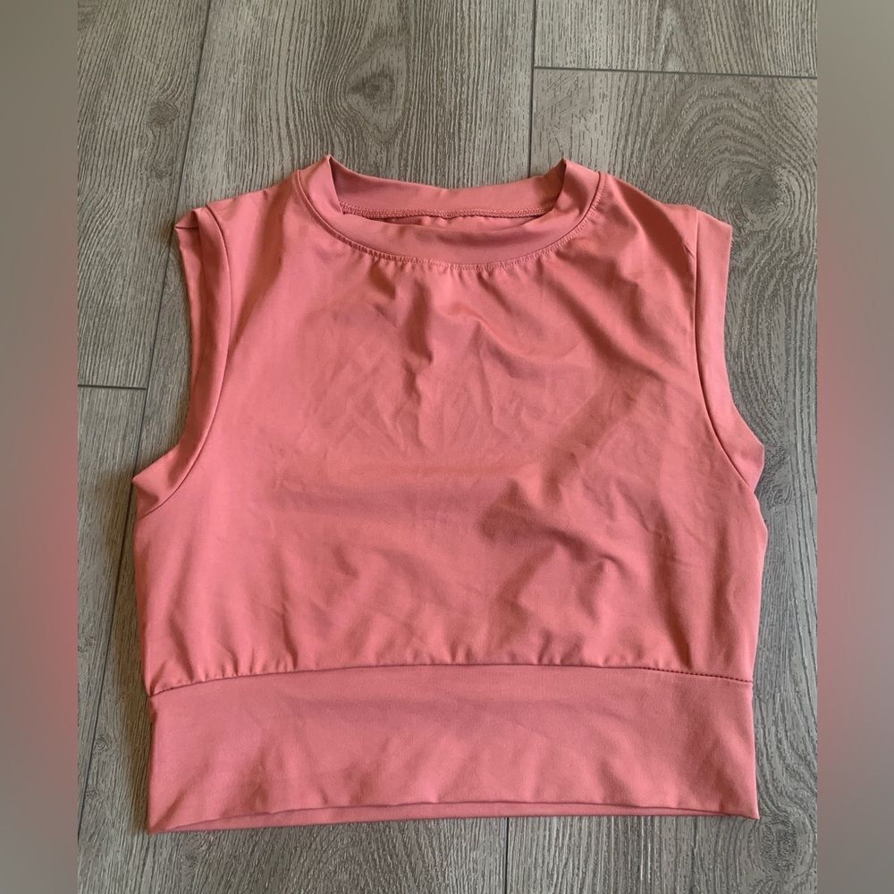 Shein used crop top it is approximately 14” long, in good condition